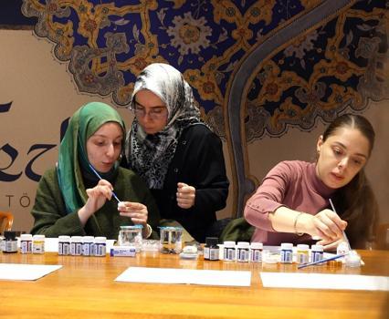 Boğaziçi Üniversitesi’nde tezhip atölyesi düzenlendi