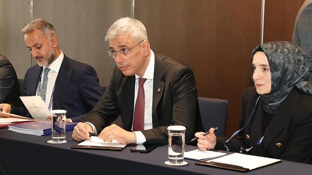 Bakan Memişoğlu, Katar Halk Sağlığı Bakanı Mansur bin İbrahim Al Mahmud ile görüştü