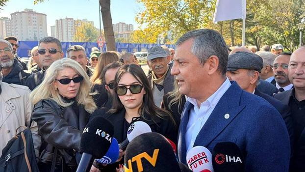 Özgür Özel: Partinin adını millet koydu, kimseye değiştirtmez