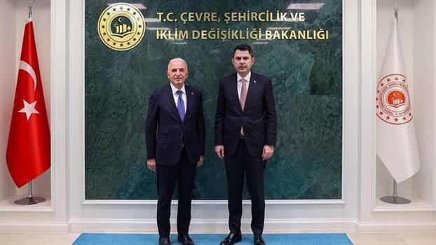 Bakan Kurum, Ümraniye Belediye Başkanı Yıldırım'ı kabul etti