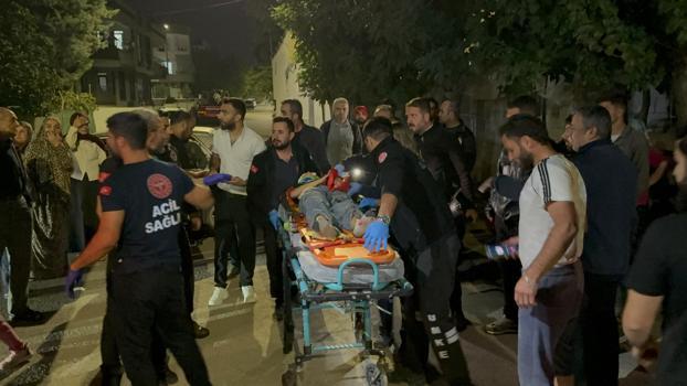Otomobilin çarptığı bisikletli iki çocuk yaralandı