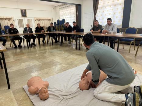 Mut'ta ormancılara ilk yardım eğitimi