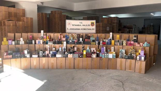 Bayrampaşa’da sahte parfüm operasyonunda 350 milyon liralık ürün ele geçirildi