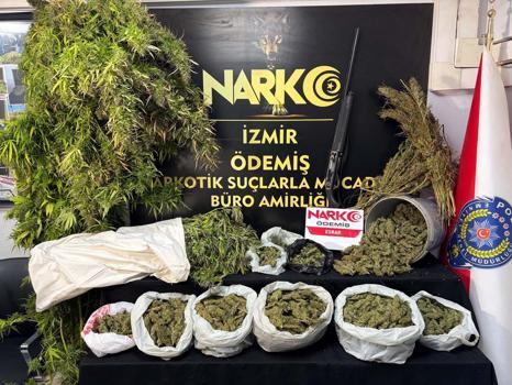 Ödemiş'te 7 kilo 671 gram esrar ele geçirildi
