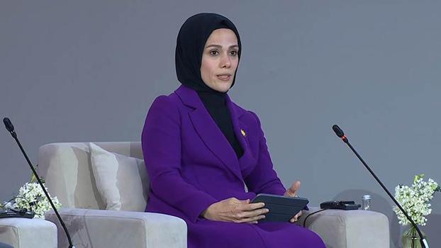 Esra Albayrak, Özbekistan'da düzenlenen zirvede konuştu