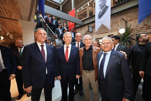 Başkan Büyükkılıç, İstanbul’da ‘Şehir Araştırmaları Merkezi’ açılışına katıldı