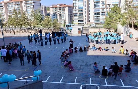 İlkokulda oyun etkinliği