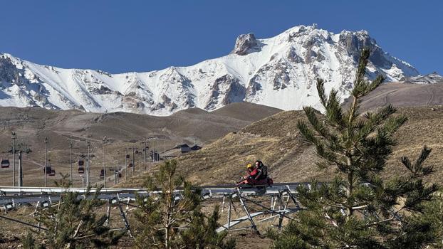 Erciyes’te dağ kızağında montaj tamamlandı