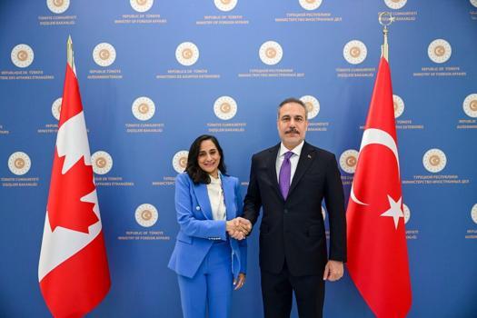 Bakan Fidan, Kanadalı mevkidaşı Anand ile görüştü