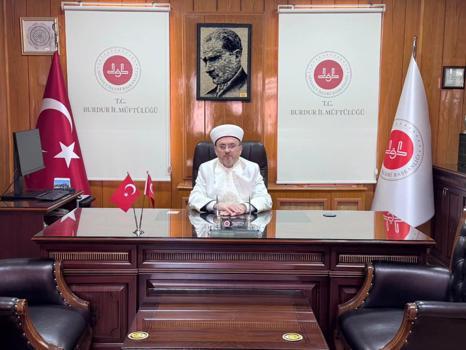 Burdur müftüsü göreve başladı