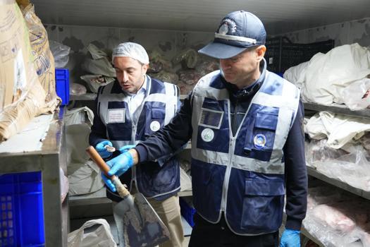 Gaziosmanpaşa’da bozulmuş 15 ton et ve et ürününe el konuldu