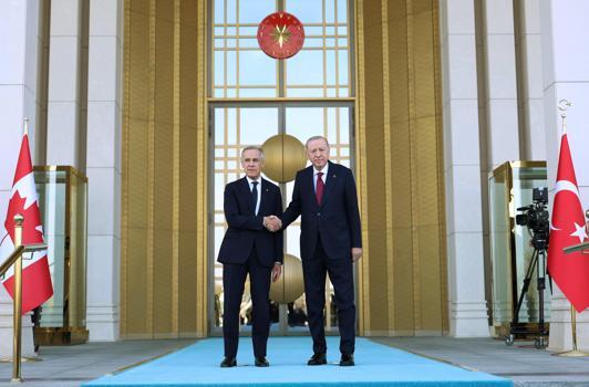 Bakan Bayraktar: Kanada ile enerji alanında ortak bildiri imzaladık