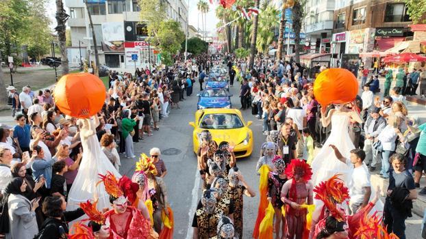 Altın Portakal kortejinde yıldızlar geçidi yaşanacak
