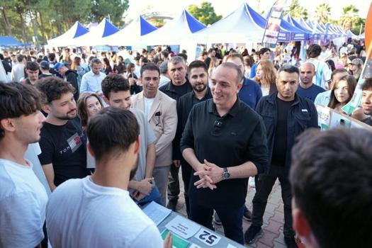Başkan Kotan üniversitelilerle buluştu