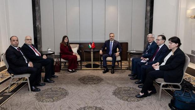 Bakan Fidan, Filistin Dışişleri Bakanı Şahin ile bir araya geldi