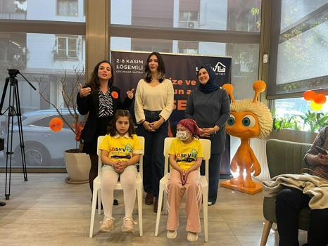 LÖSEV, farkındalık için İzmir'de turuncu kortej yürüyüşü yapacak