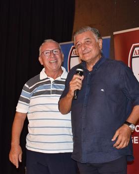 Altınordu'ya Yılmaz Vural'dan destek