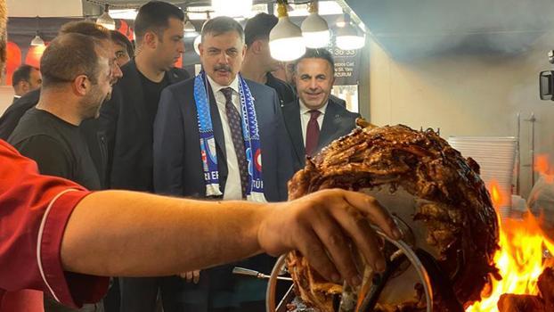 Bakan Çiftçi, 'Erzurum Tanıtım Günleri'ni ziyaret etti