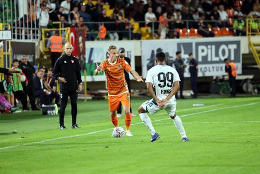 Corendon Alanyaspor - Kocaelispor: 1-2