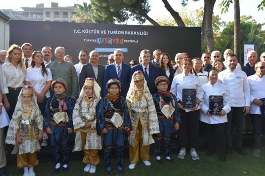 İzmir Kültür Yolu Festivali kapılarını açtı