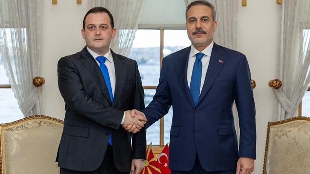 Dışişleri Bakanı Fidan, Kuzey Makedonya Devlet Bakanı Zeynula ile görüştü