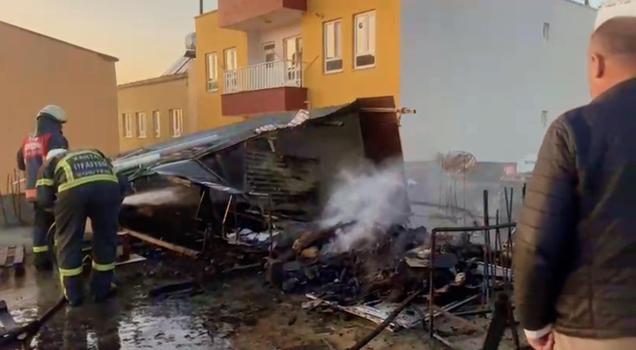 Adıyaman'da evin çatısında yangın