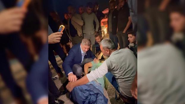 Otomobilin çarptığı kişi yaralandı; ilk yardımı vali ve milletvekili yaptı