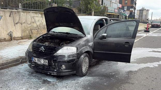 Seyir halindeki otomobilde yangın
