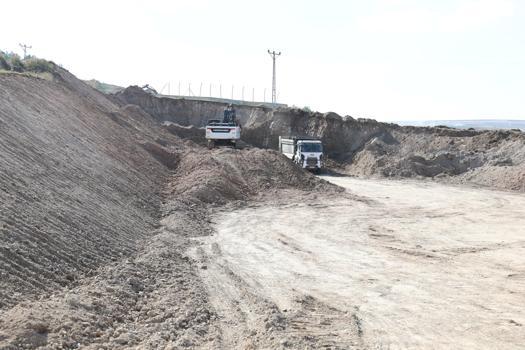 Sivas'ta yeni üniversite hastanesi bağlantı yolu çalışmaları sürüyor