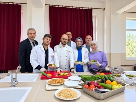 Samsun'da öğretmenler sağlıklı yaşam için mutfağa girdi