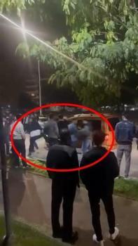 Tekmeli yumruklu kavga kamerada