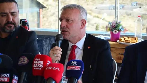 Oktay Saral, Cumhurbaşkanı Başdanışmanlığından istifa etti