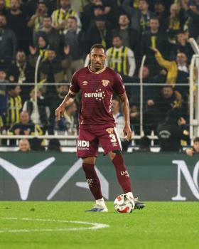 Göztepe'de Godoi yine sakatlandı