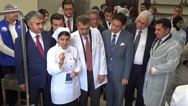 Bakan Tekin, Erzurum’da gastronomi lisesinin açılışına katıldı