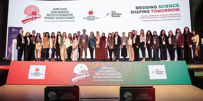 Çocukların sağlıklı gelişimi için küresel beslenme yaklaşımları İstanbul’da konuşuldu