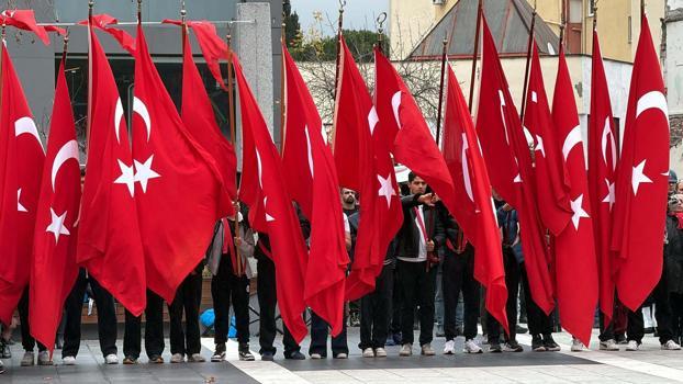 Çanakkale'de Cumhuriyet Bayramı kutlamaları çelenk töreniyle başladı