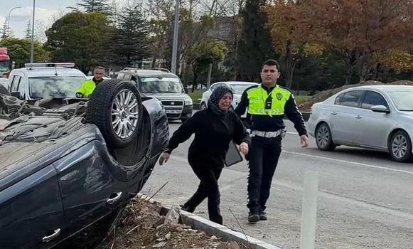 Kazayı haber alıp gelen sürücünün annesi gözyaşlarına boğuldu