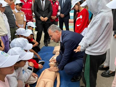 Diyarbakır’da 14 bin öğrenciye sağlık eğitimi verildi