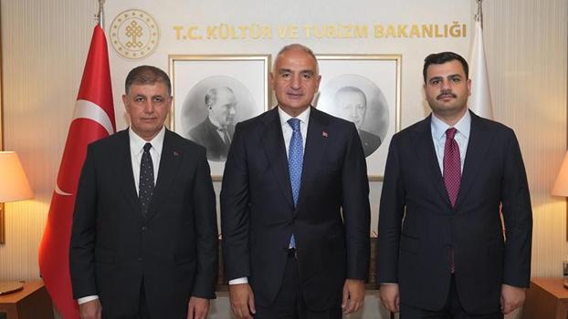 Bakan Ersoy, AK Parti'li İnan ve İzmir Büyükşehir Belediye Başkanı Tugay’ı kabul etti