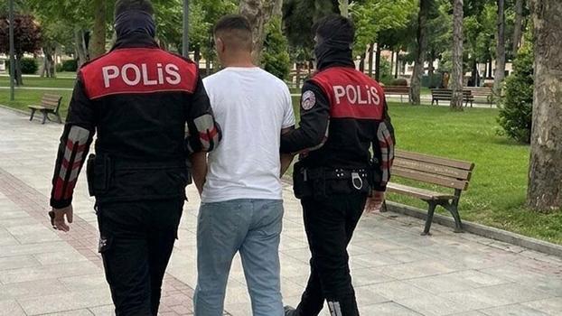 Manisa'da 152 yıl hapis cezasıyla aranan 17 yaşındaki firari yakalandı