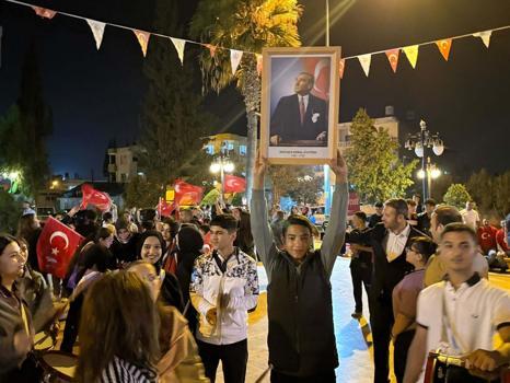 Reyhanlı’da Cumhuriyet coşkusu
