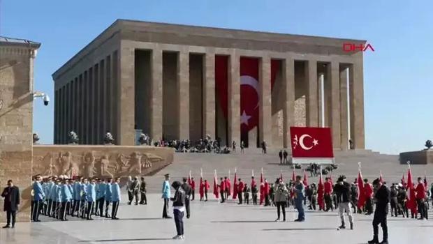Siyasilerden 'Cumhuriyet Bayramı' mesajı