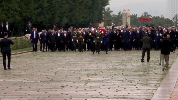 Cumhurbaşkanı Erdoğan ve Devlet Erkanı Anıtkabir'de