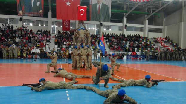 Kilis’te 29 Ekim coşkuyla kutlandı