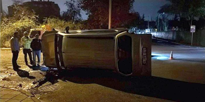 Çorlu'da otomobil ile hafif ticari araç çarpıştı; 3 yaralı