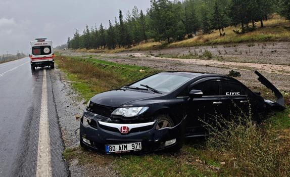 Gaziantep’te otomobil, şarampole devrildi;5 yaralı