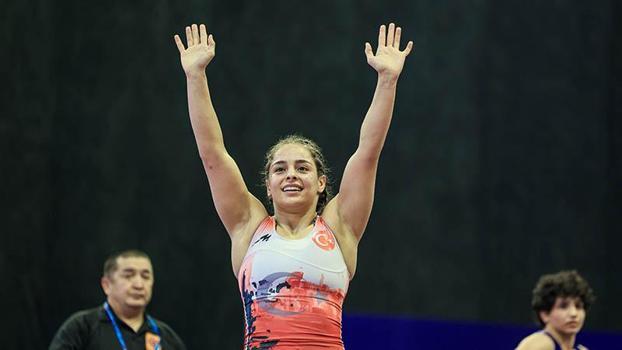 Tuba Demir, Dünya Güreş Şampiyonası'nda bronz madalya maçına çıkacak