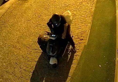 115 kilo gümüş çalan takı ustası, güvenlik kamerasından tespit edilip yakalandı