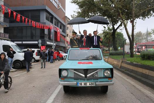 Gürsu’da Cumhuriyet Bayramı korteji