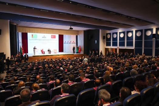 Hacettepe Üniversitesi'nden Türkmenistan Devlet Başkanı Berdimuhamedov’a fahri doktora